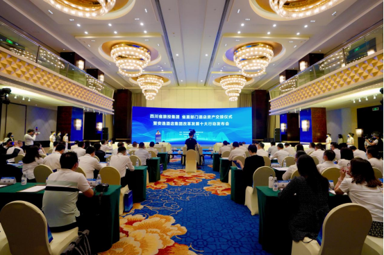 e0e41085-d55b-400d-9437-df6adb9e63f4 e0e41085-d55b-400d-9437-df6adb9e63f4