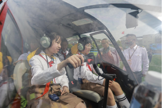 0fc2be48-0ca8-4ad4-8194-f491d4f893f0 0fc2be48-0ca8-4ad4-8194-f491d4f893f0