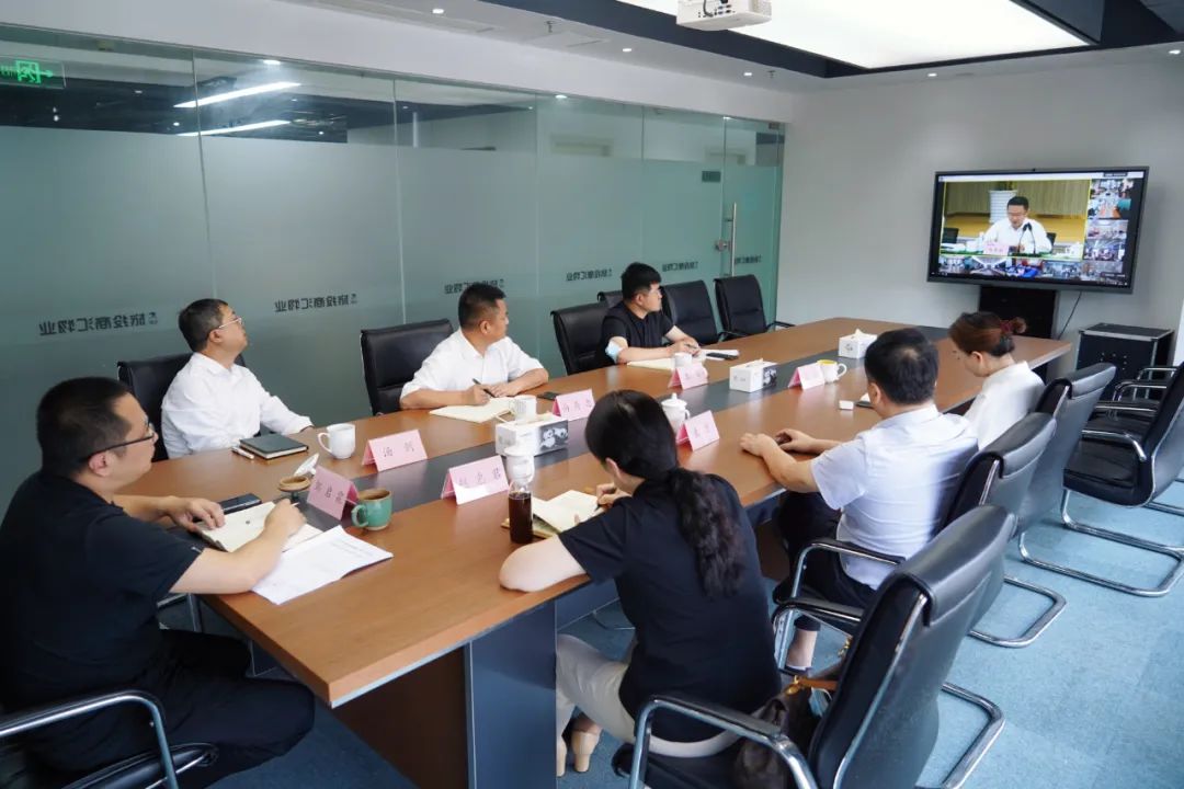 8e971fd4-f811-474c-b4d5-90fdd6b3e115 8e971fd4-f811-474c-b4d5-90fdd6b3e115