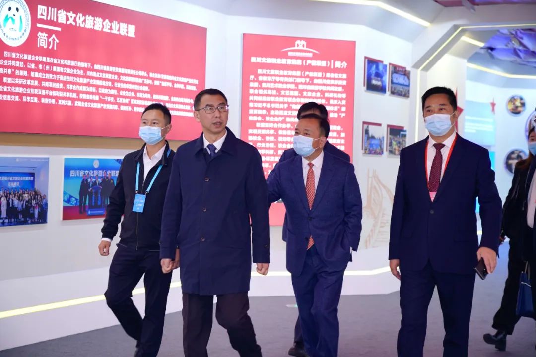 b1a0ea59-89ff-4251-99d7-f4d345816421 b1a0ea59-89ff-4251-99d7-f4d345816421