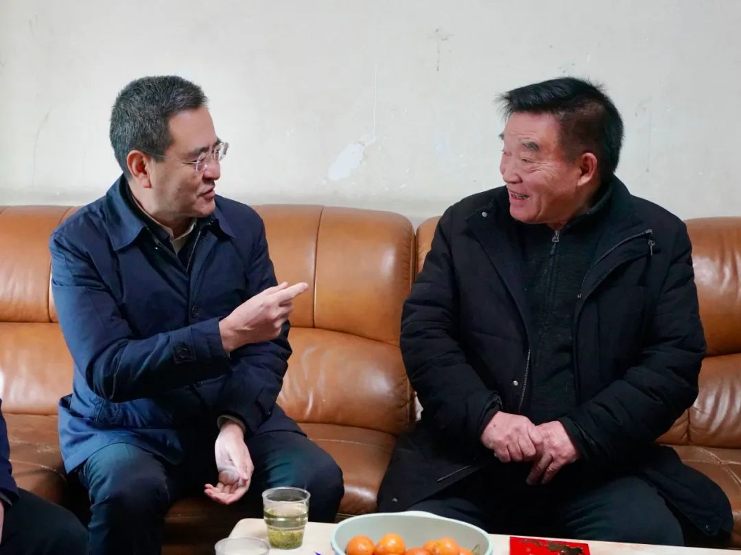 11385825-71f7-41a5-af01-f0dbfbaf6fd0 11385825-71f7-41a5-af01-f0dbfbaf6fd0