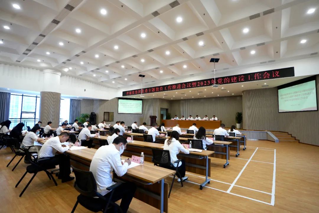 8a70c04b-59b6-4f58-90b1-4e08bae26e30 8a70c04b-59b6-4f58-90b1-4e08bae26e30