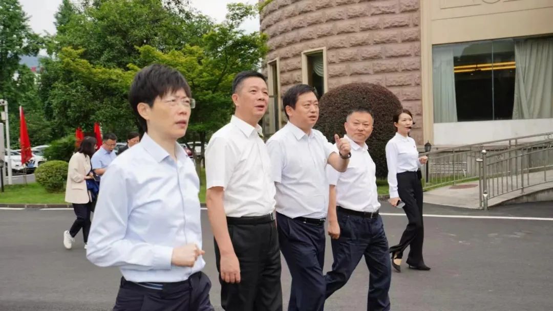 8a9e9c94-f79c-4e95-aab9-0c14f469ca89 8a9e9c94-f79c-4e95-aab9-0c14f469ca89