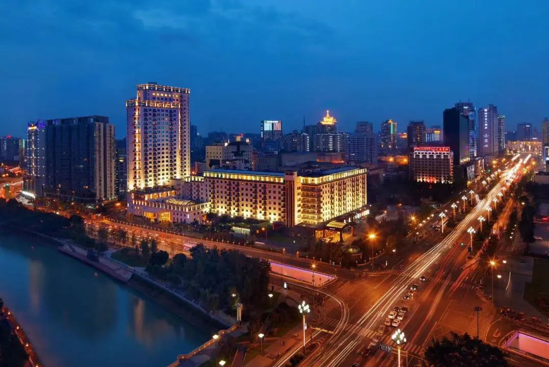 24e2429c-28ba-4e4f-9a7b-d056b2eea4a0 24e2429c-28ba-4e4f-9a7b-d056b2eea4a0