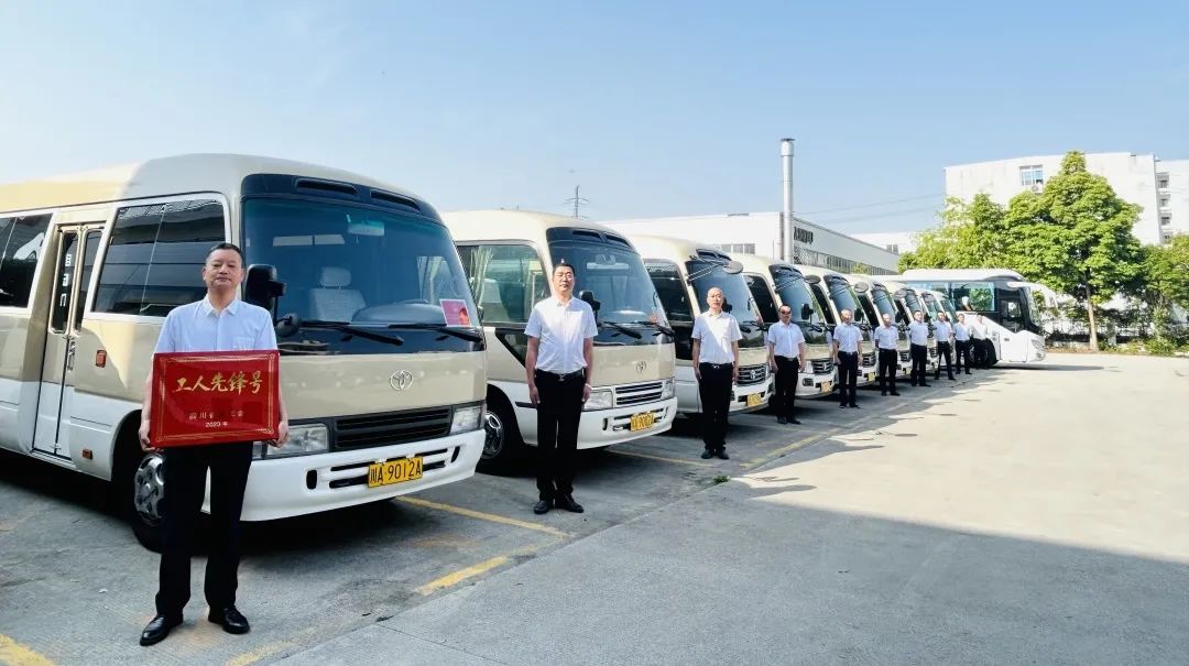 17ae1026-5757-4eb7-8fa9-fa415959ab7d 17ae1026-5757-4eb7-8fa9-fa415959ab7d