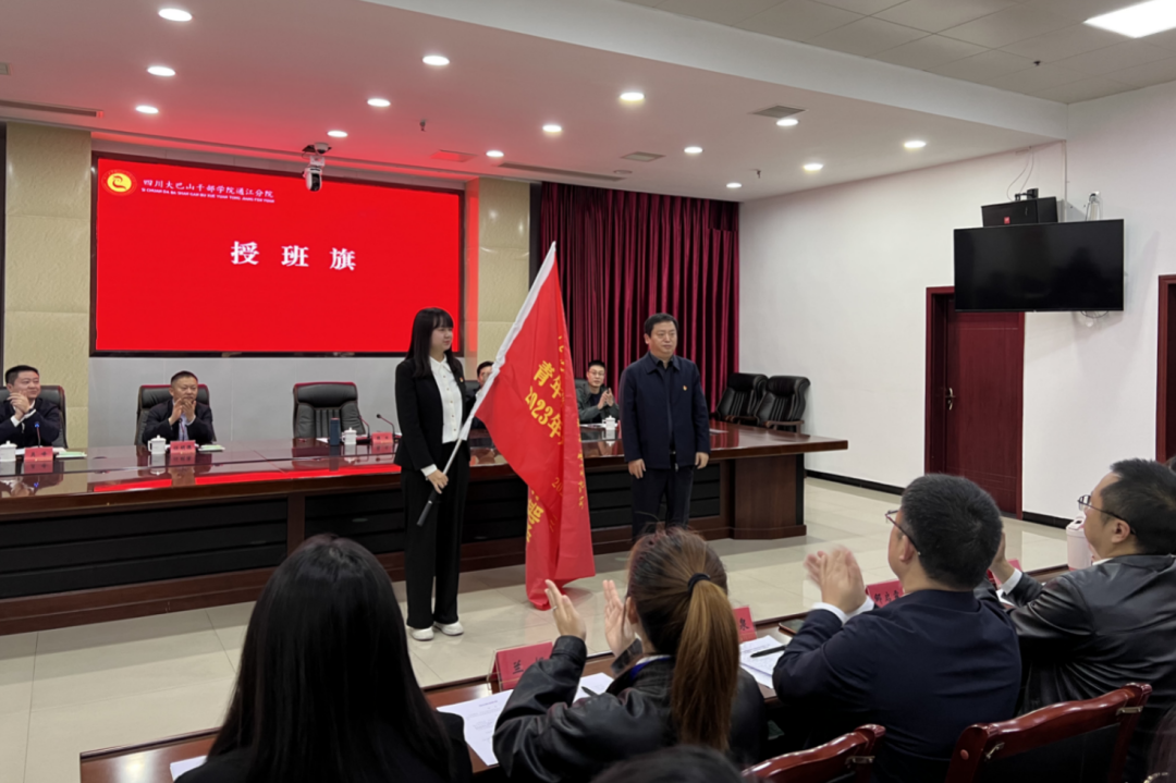 551b94e0-2876-41d1-b296-652561b45809 551b94e0-2876-41d1-b296-652561b45809