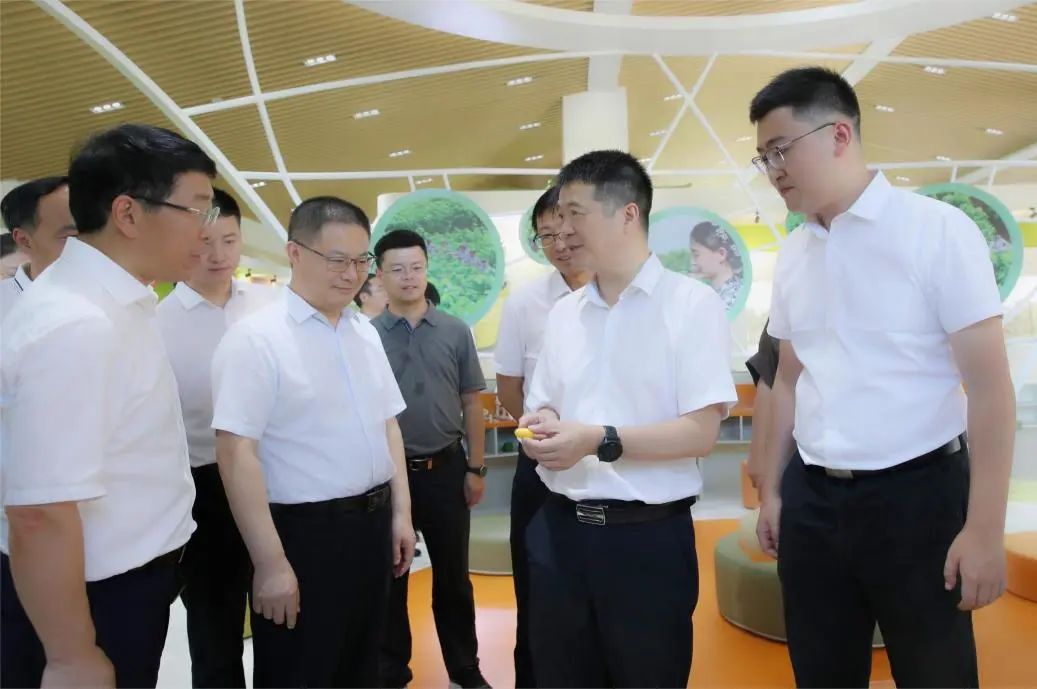 1442f1f8-5542-426c-9330-42572f6f074e 1442f1f8-5542-426c-9330-42572f6f074e