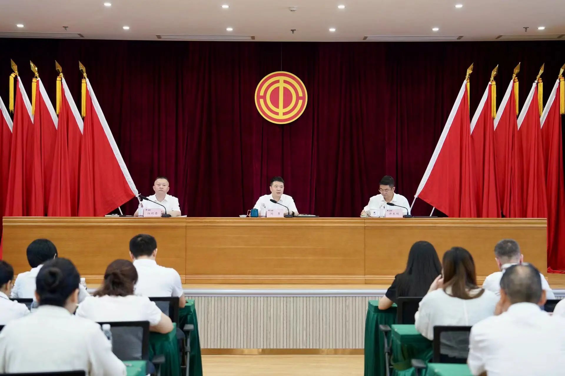 106f3156-9794-46f3-8bf4-ac998c8e347c 106f3156-9794-46f3-8bf4-ac998c8e347c