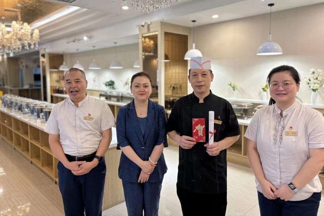 b55fecd1-f453-4338-9bf7-c8d5bd0adeb1 b55fecd1-f453-4338-9bf7-c8d5bd0adeb1