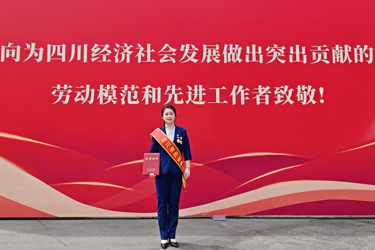 f317a1df-c3d8-4338-bee3-8a31af91f5ae f317a1df-c3d8-4338-bee3-8a31af91f5ae