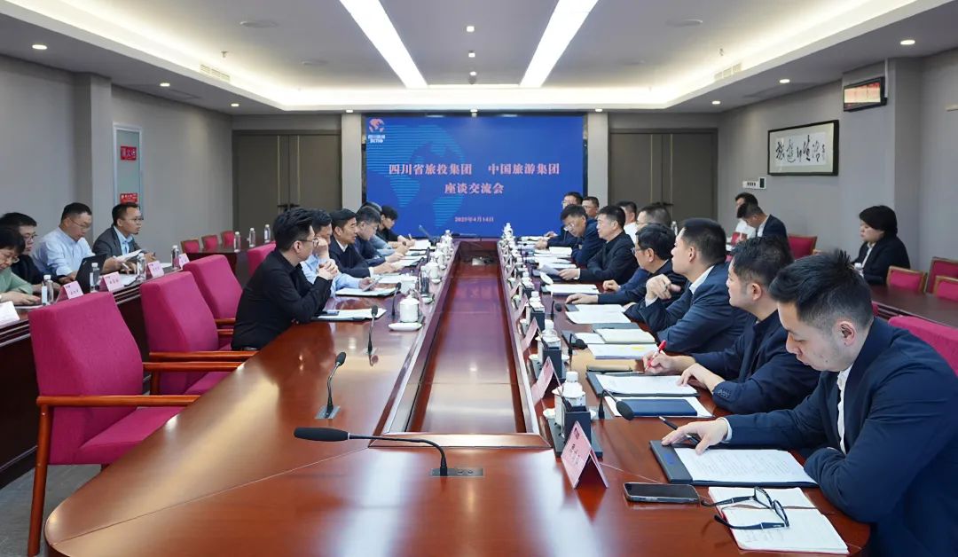 8e71992b-840b-47d9-8cbe-5e1bf3303f41 8e71992b-840b-47d9-8cbe-5e1bf3303f41