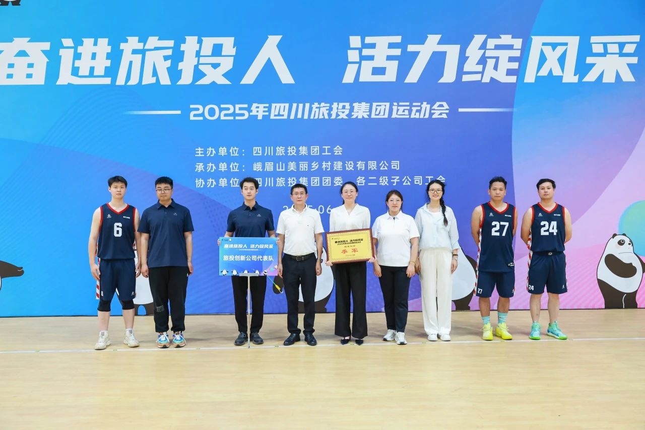 ce6a3b89-8df8-4d7a-816a-4573502ad9aa ce6a3b89-8df8-4d7a-816a-4573502ad9aa