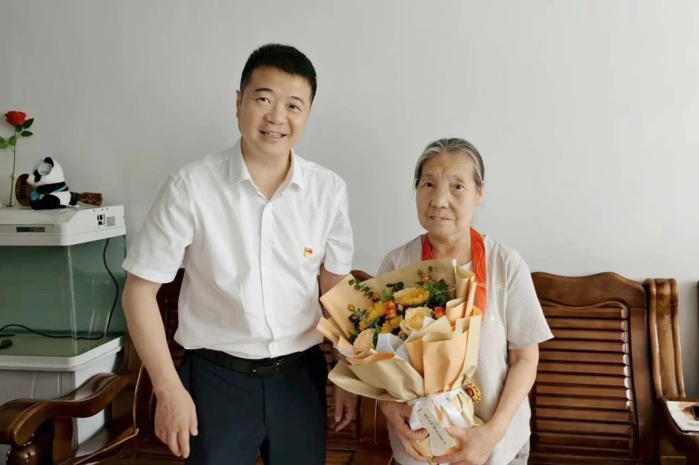 5a02b26f-8ff8-4f99-af6a-8b97c642f56b 5a02b26f-8ff8-4f99-af6a-8b97c642f56b